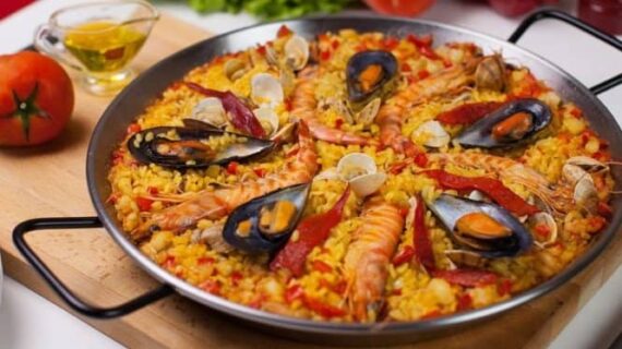 Paella seafood, Masakan tradisional spanyol yang menyehatkan